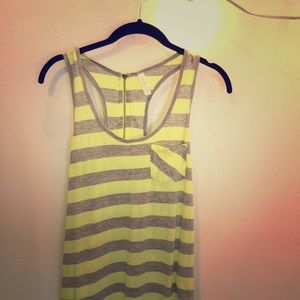 Tank top w zipper